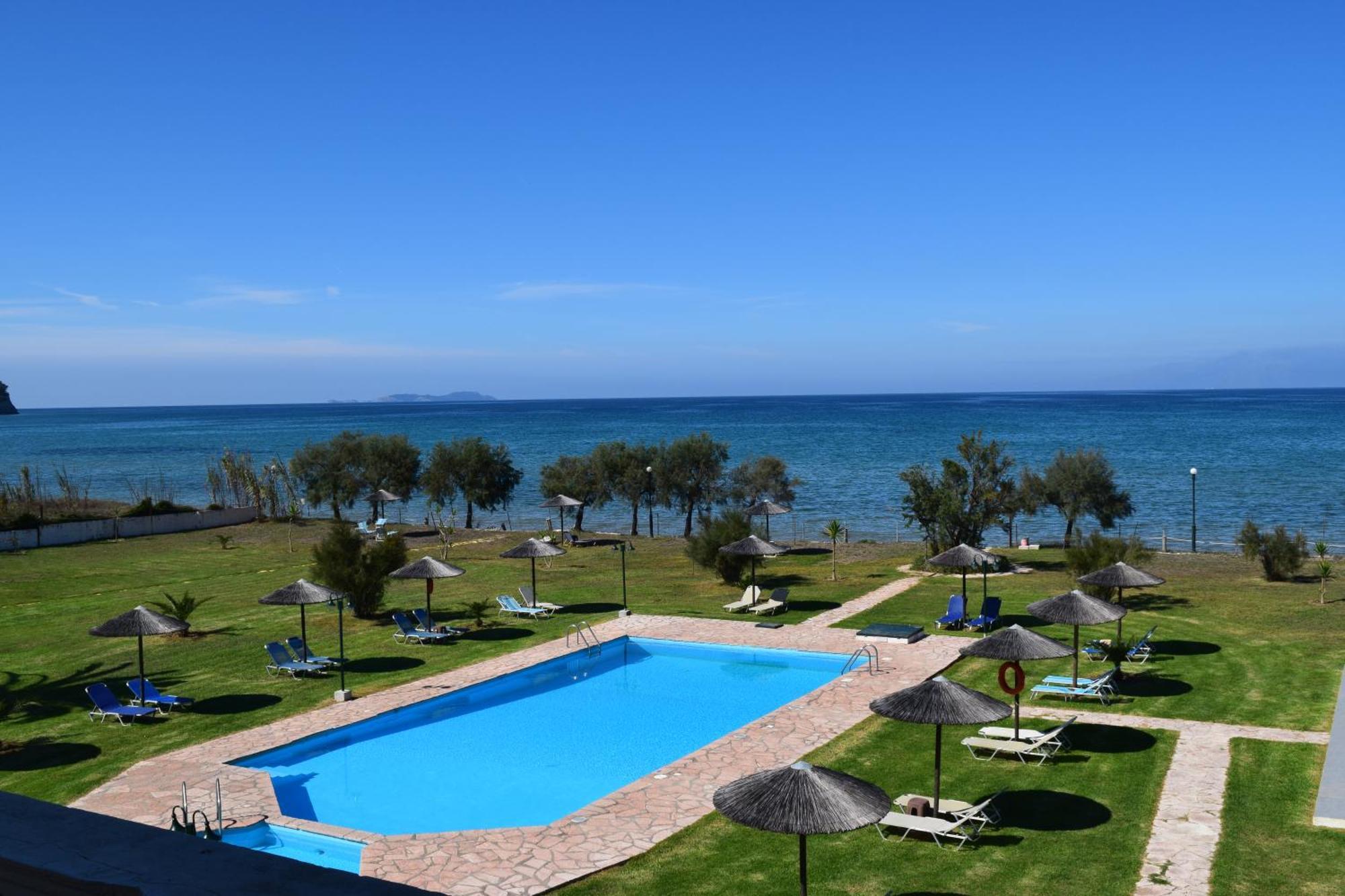 S&C Kosmos Beach Resort Рода Экстерьер фото