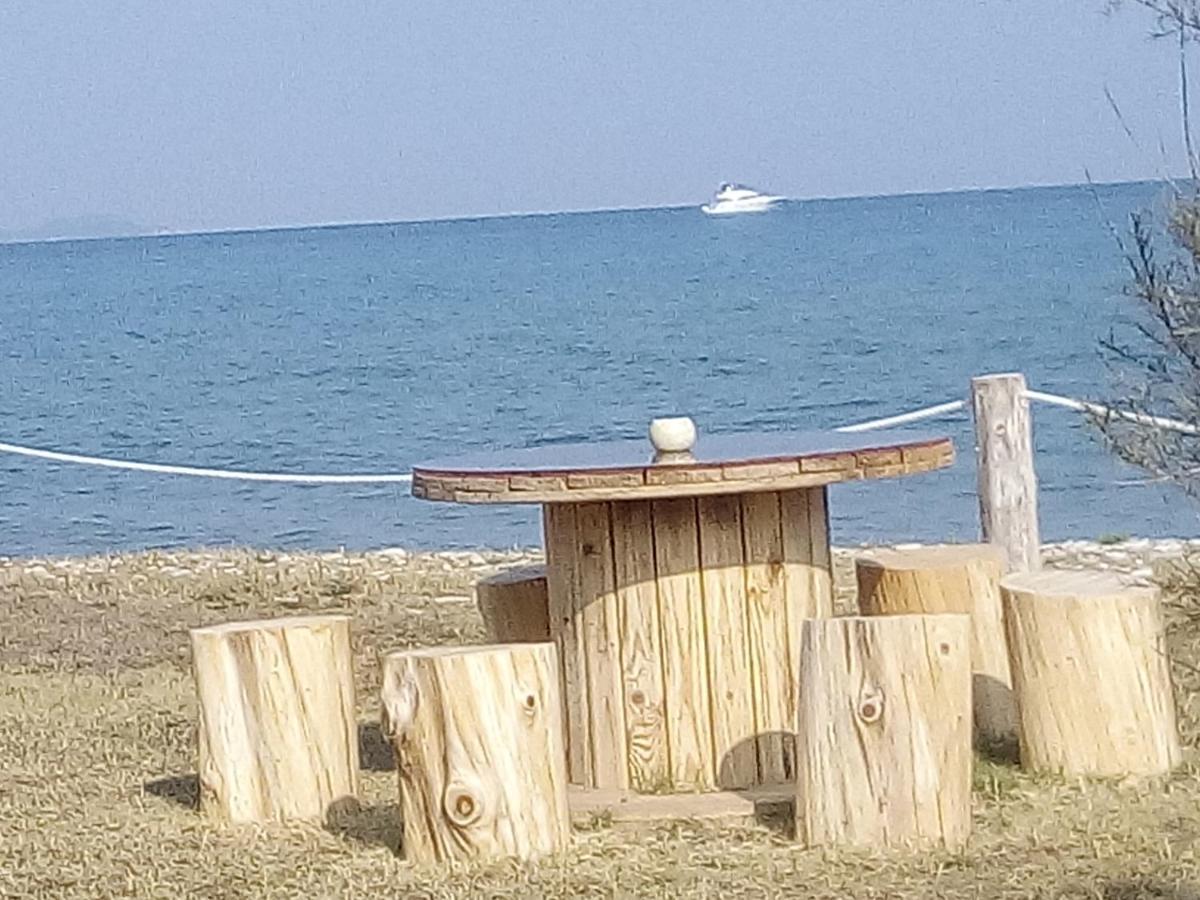 S&C Kosmos Beach Resort Рода Экстерьер фото